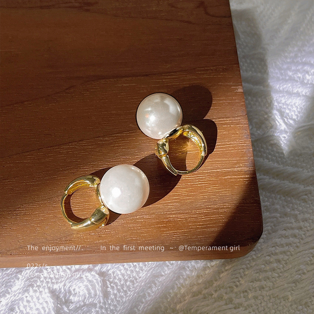 Glass Pearl Great Texture Plated Simple Earrings