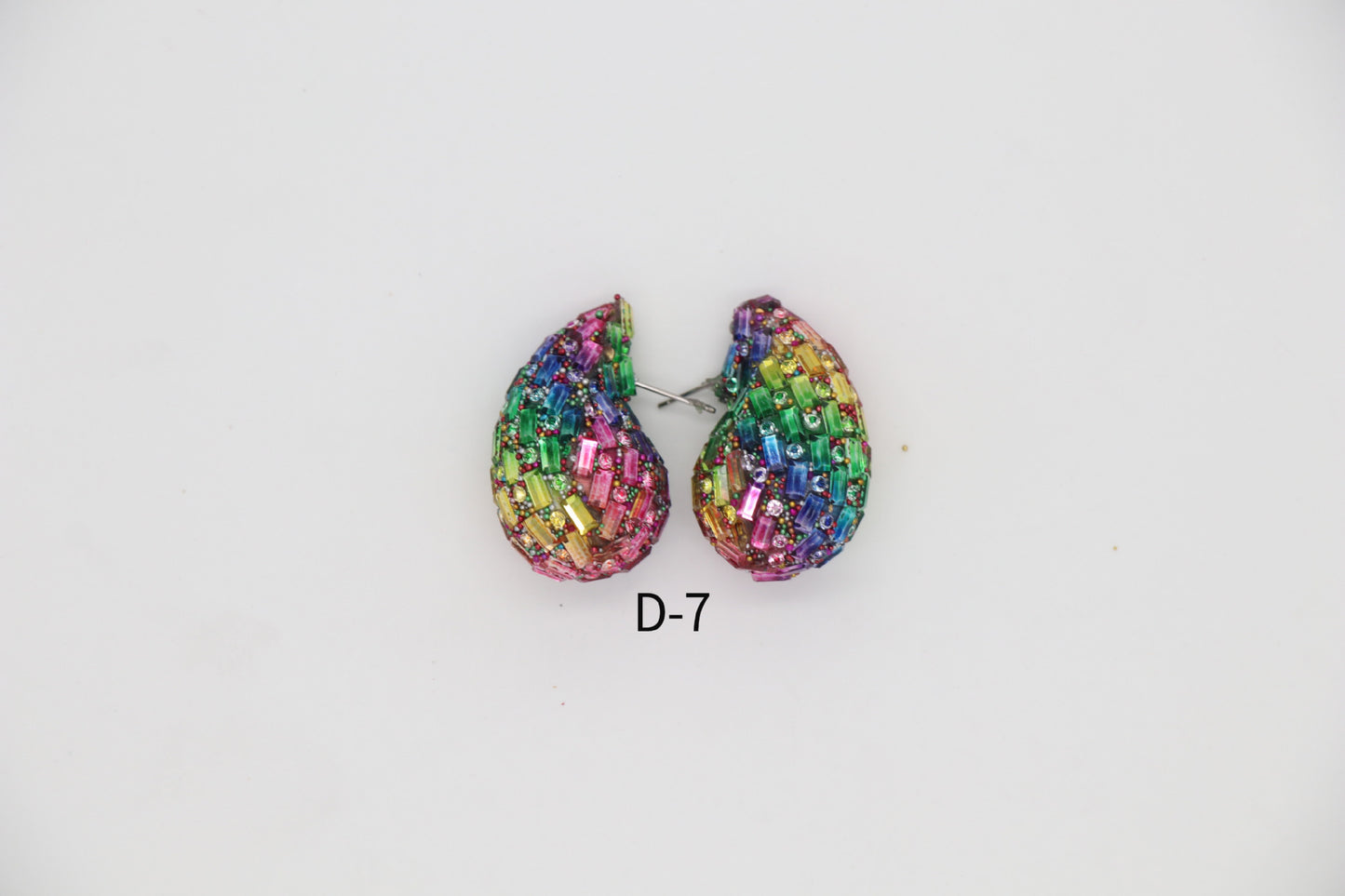 Niche Comma Glass Full Diamond Light Luxury Fashion High Earrings