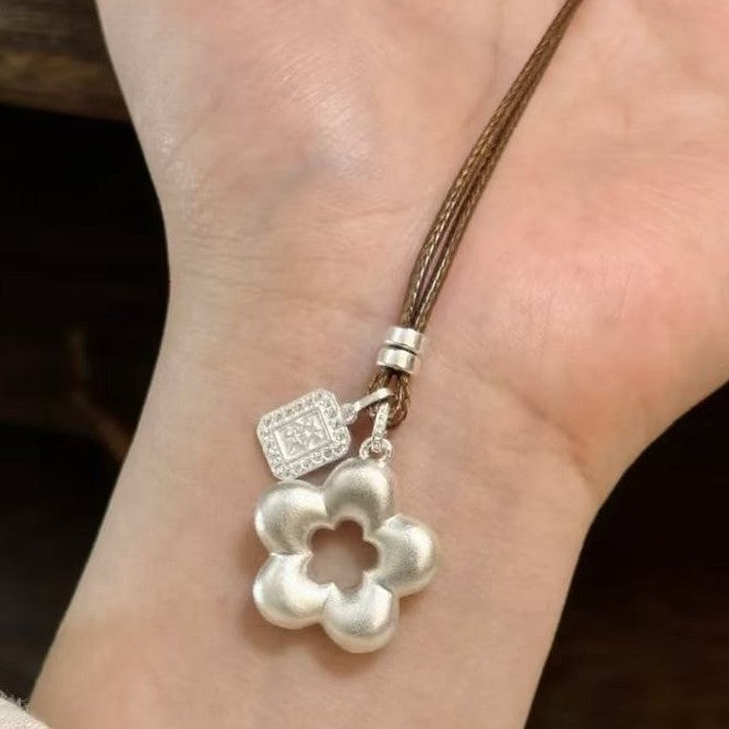 Women's Rich Small Flower Lucky Long Sweater Chain Pendants