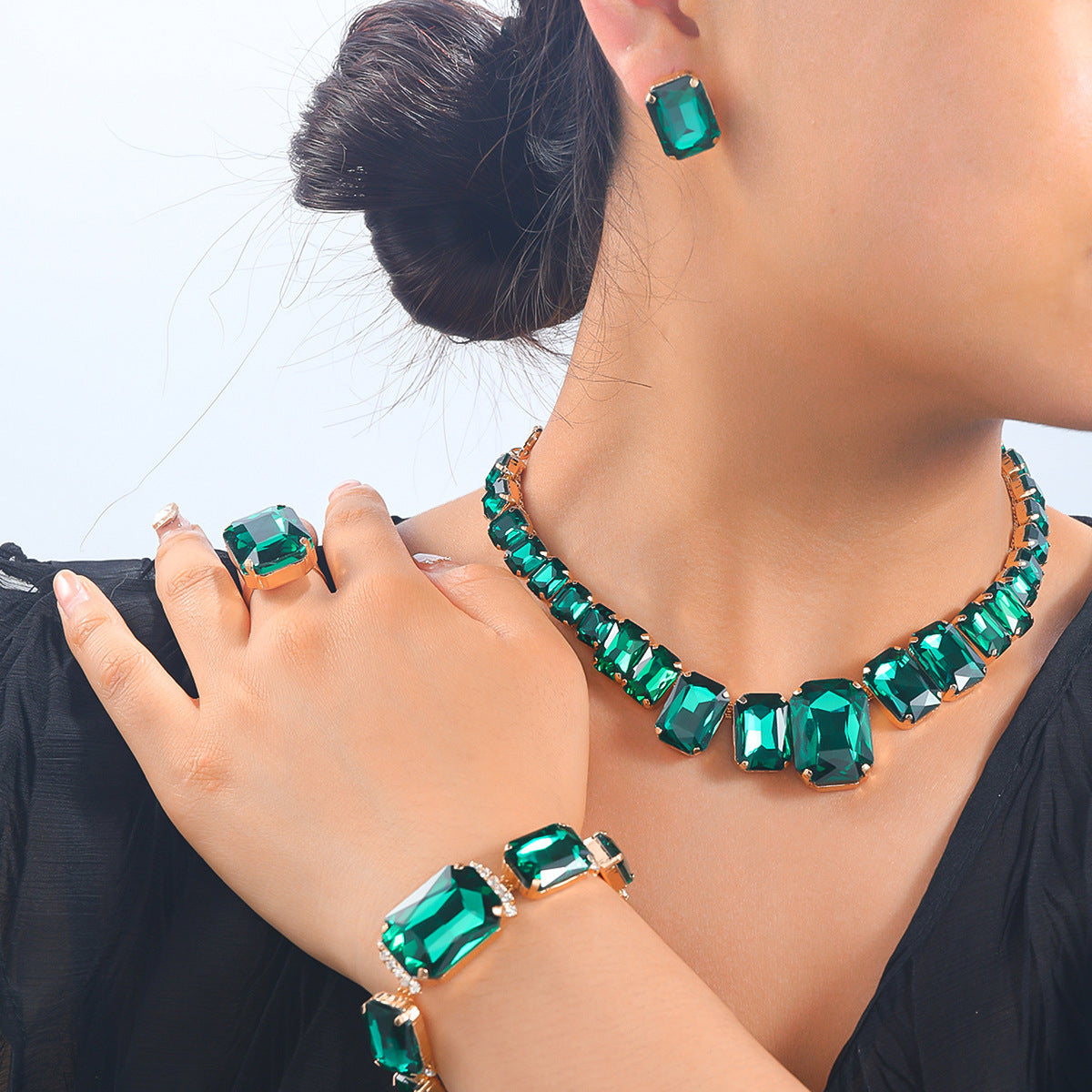 Attractive Popular Women's Exaggerated Rhinestone Square Necklaces