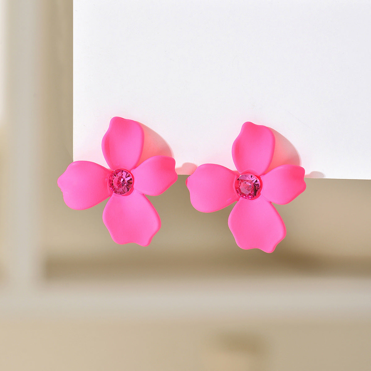 Women's Style Sweet Fresh Simple Paint Flower Personalized Fashionable Irregular Petal Earrings