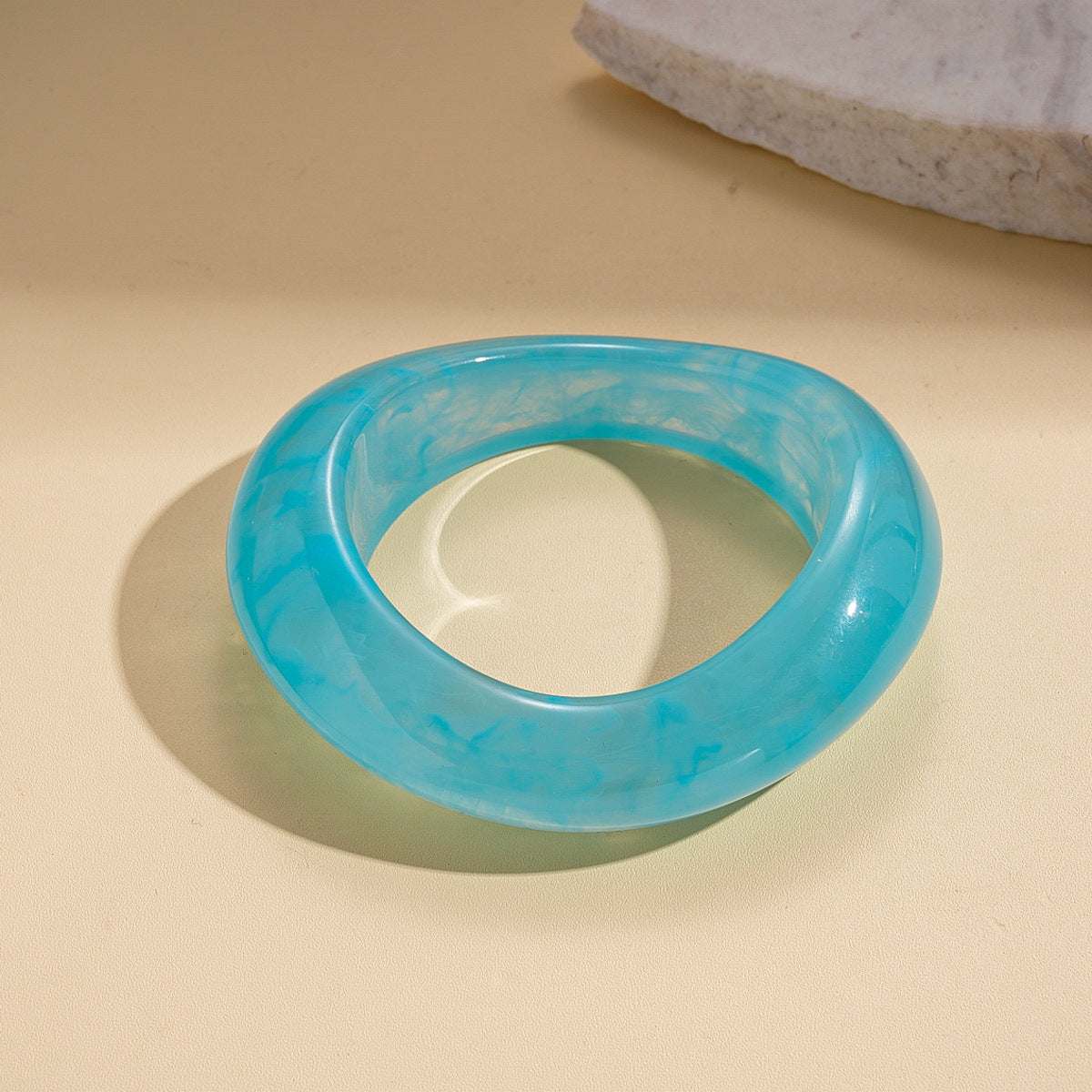Women's Irregular Resin Minority Simple Retro Temperament Personality Fashion Design Unique Bracelets