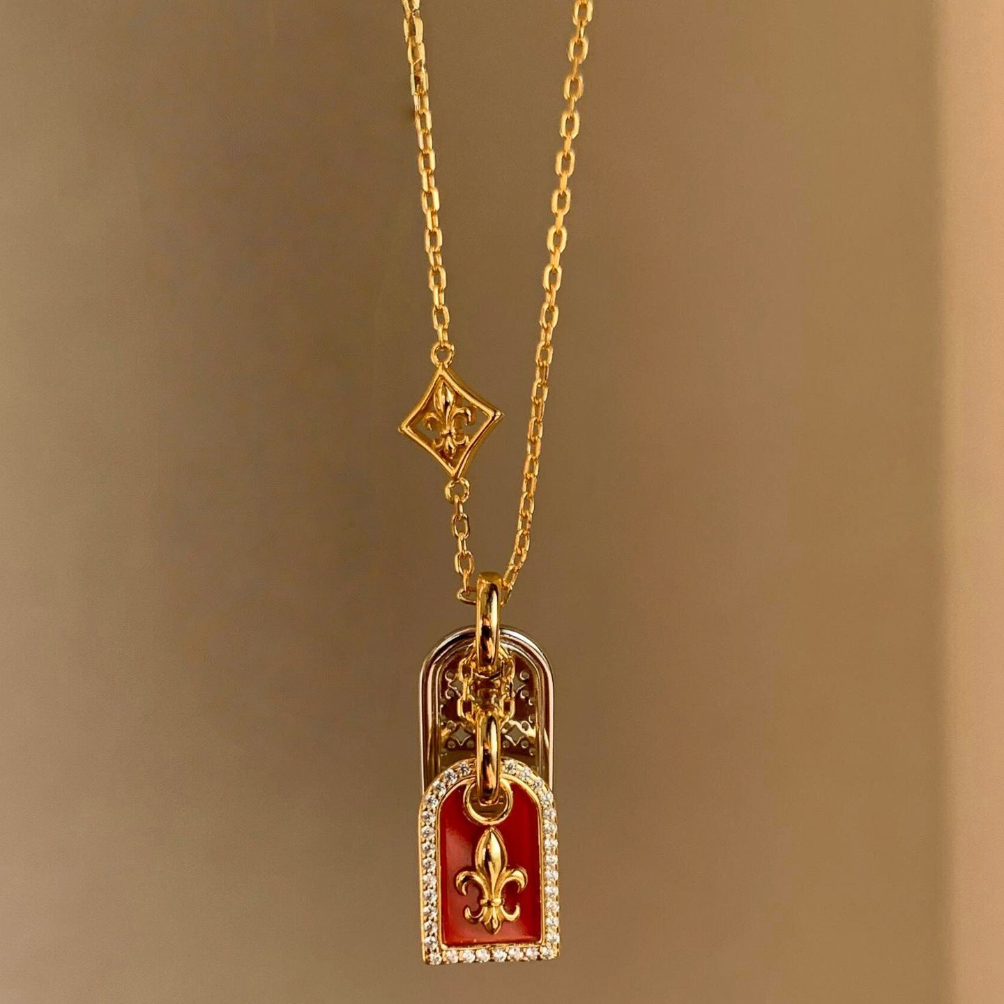 Tranquility Peace Plate Flower-de-luce Tag Red Sweater Necklaces