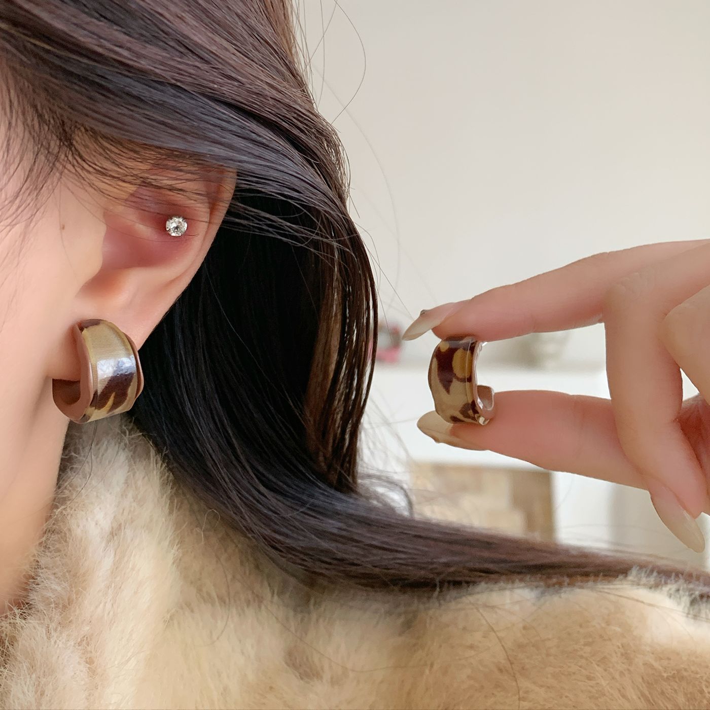 Retro Brown Leopard Printed Sier Needle Earrings