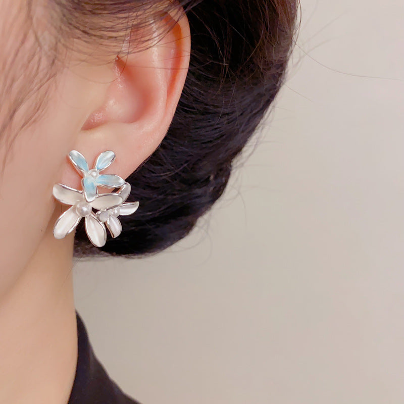 Women's Luxury Fashion Sweet Painted Thin Petal For Niche Personality Unique Earrings