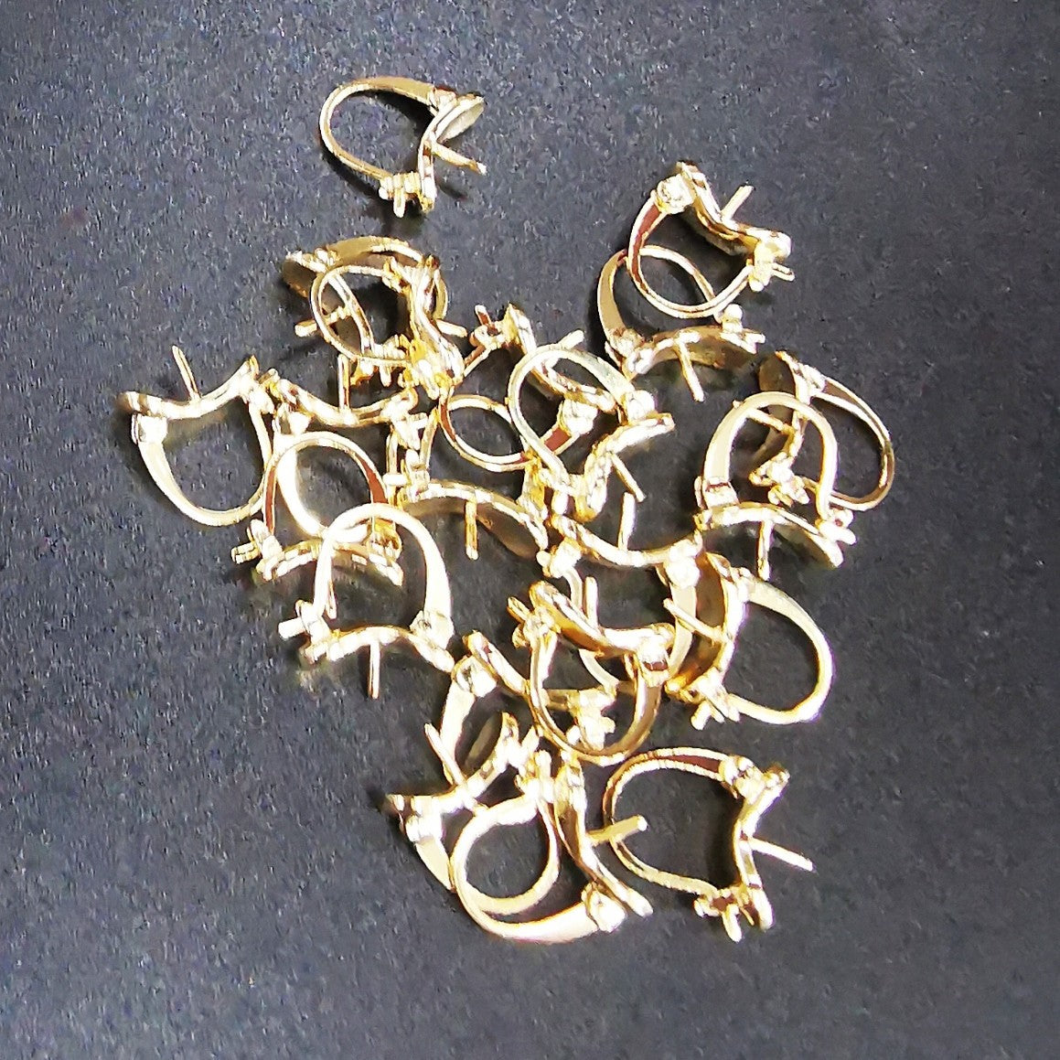 Popular Pearl Jade Beeswax Eardrop Frame Earrings