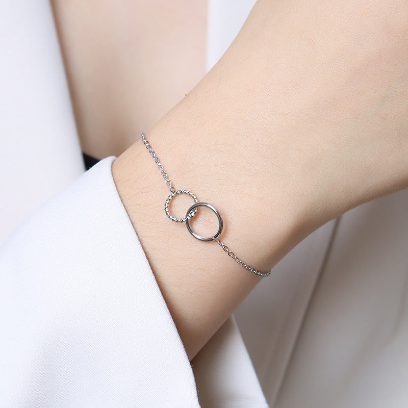 Women's Trendy Double Circle Clavicle Chain Titanium Steel Jewelry Set