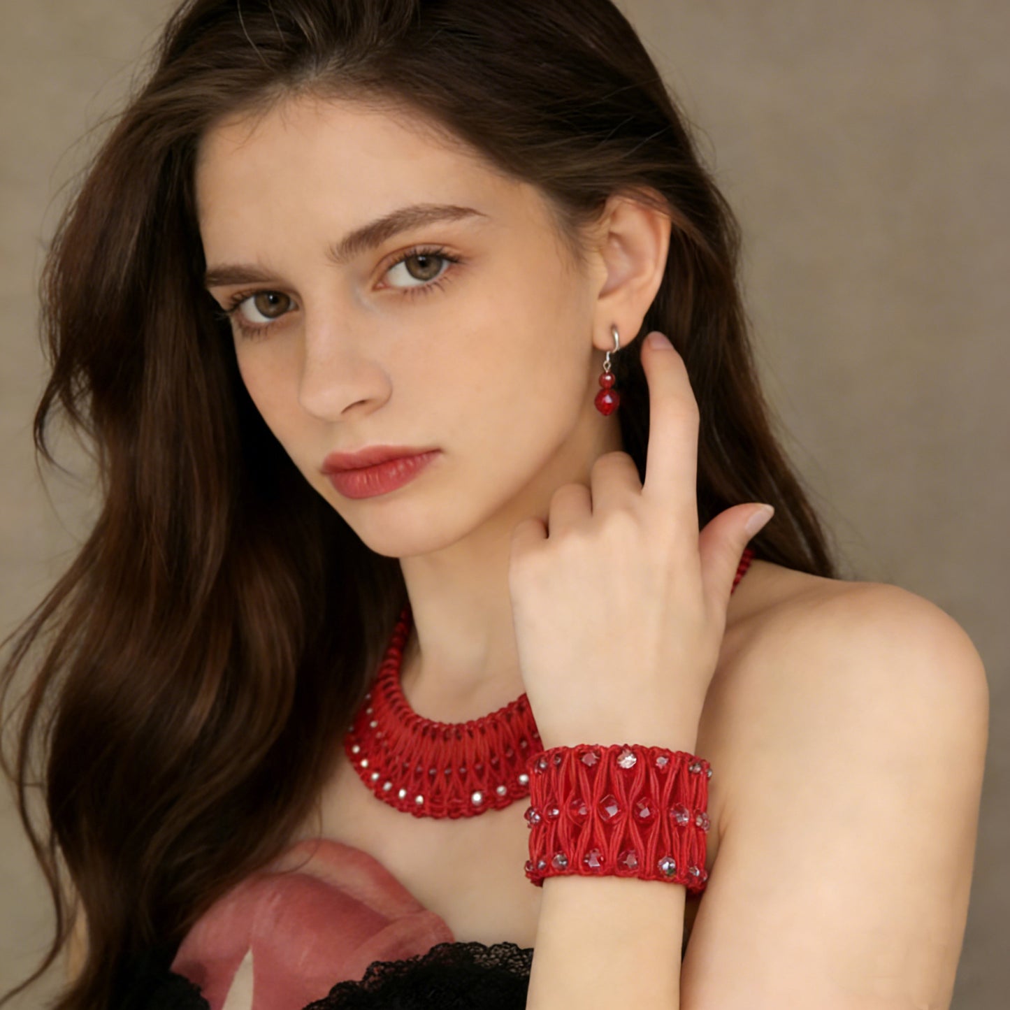 Durable Classic Stylish Woven Pleated Vintage Necklaces