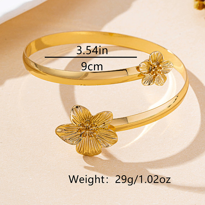 Pleated Flower Pattern Open Fashion Refined Bracelet