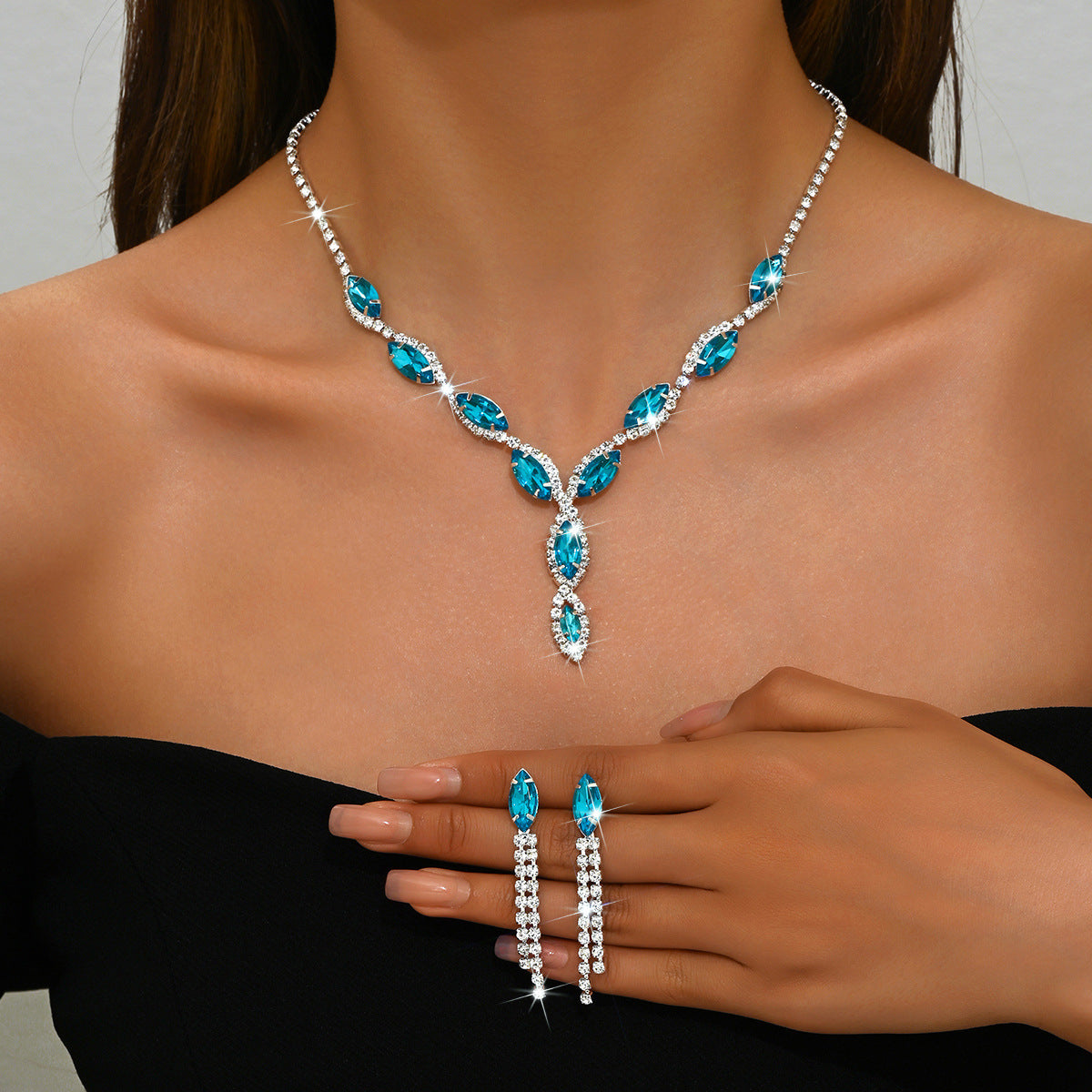 Personalized Color Horse Eye Water Drop Tassel Jewelry Set