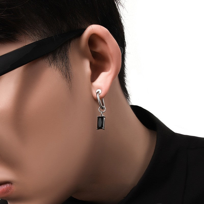 Women's & Men's Cold Wind Special Interest Light Luxury Senior Personalized Ear Buckle