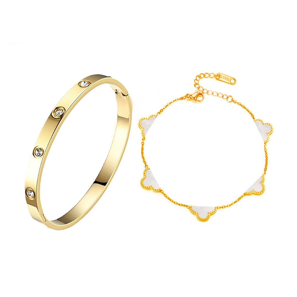 Steel Clover Female Affordable Luxury Fashion Sense Network Bracelet