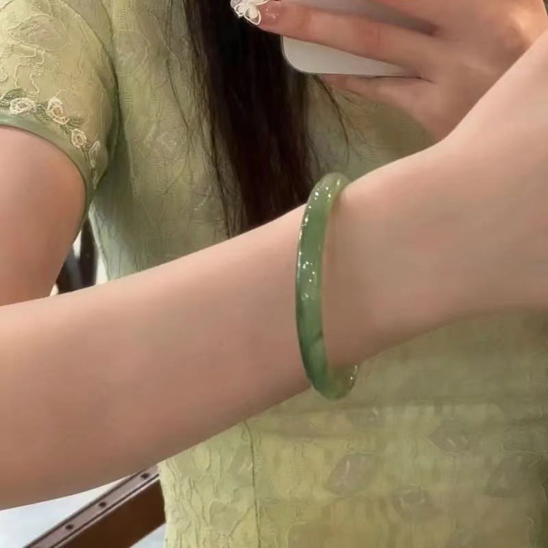 Women's Jade Jingle Thick Type Round One Step At Time Bracelet
