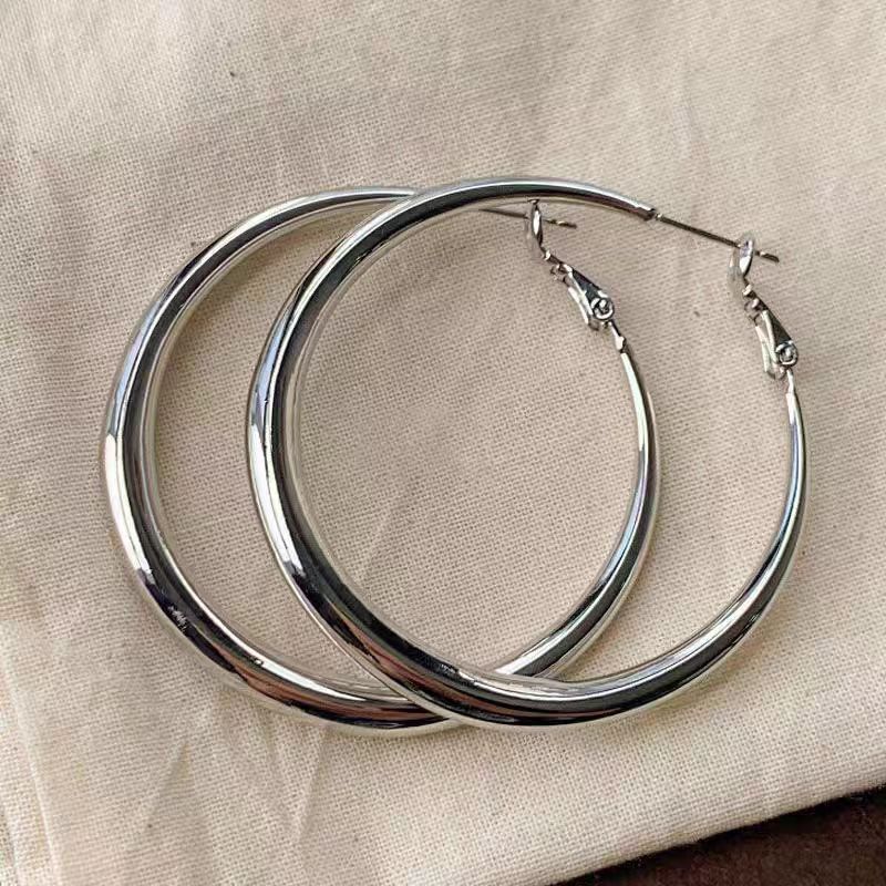 Women's Alloy Pearl Light Luxury High-grade Sense Niche Earrings