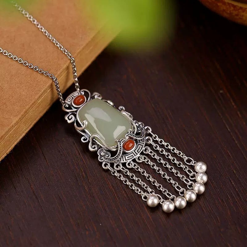 Sier South Red Natural Jade Retro Necklace
