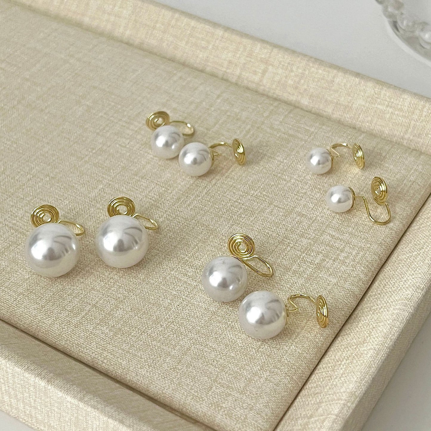 Women's Pearl Mosquito Coil Without Pierced Ears French Style Retro Elegant Ear Clip