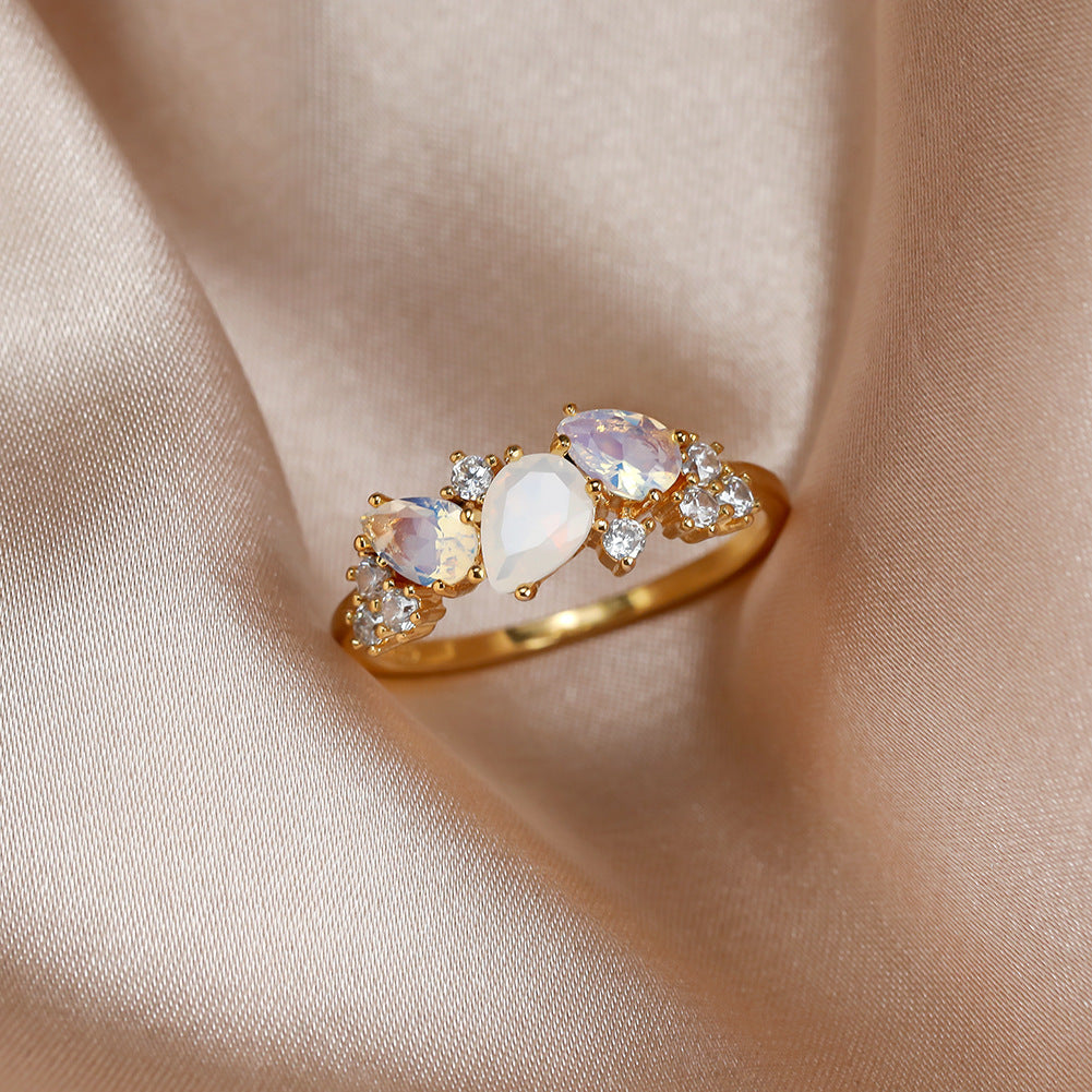 Water Drop Shape Design Simple Niche Ring