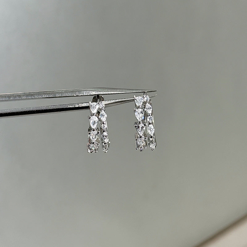 Women's Super Shiny Exquisite Simple Clip Cochlear Niche Unique Ear Buckle