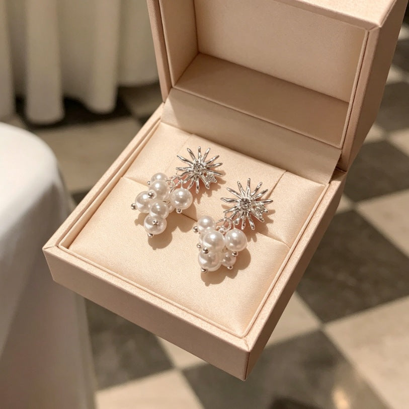Compact Elegant Pearl Eardrops French Style Design Stud Earrings