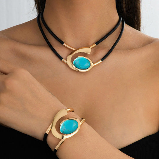 Trendy Pretty Stylish Elegant Retro Suit Jewelry Set