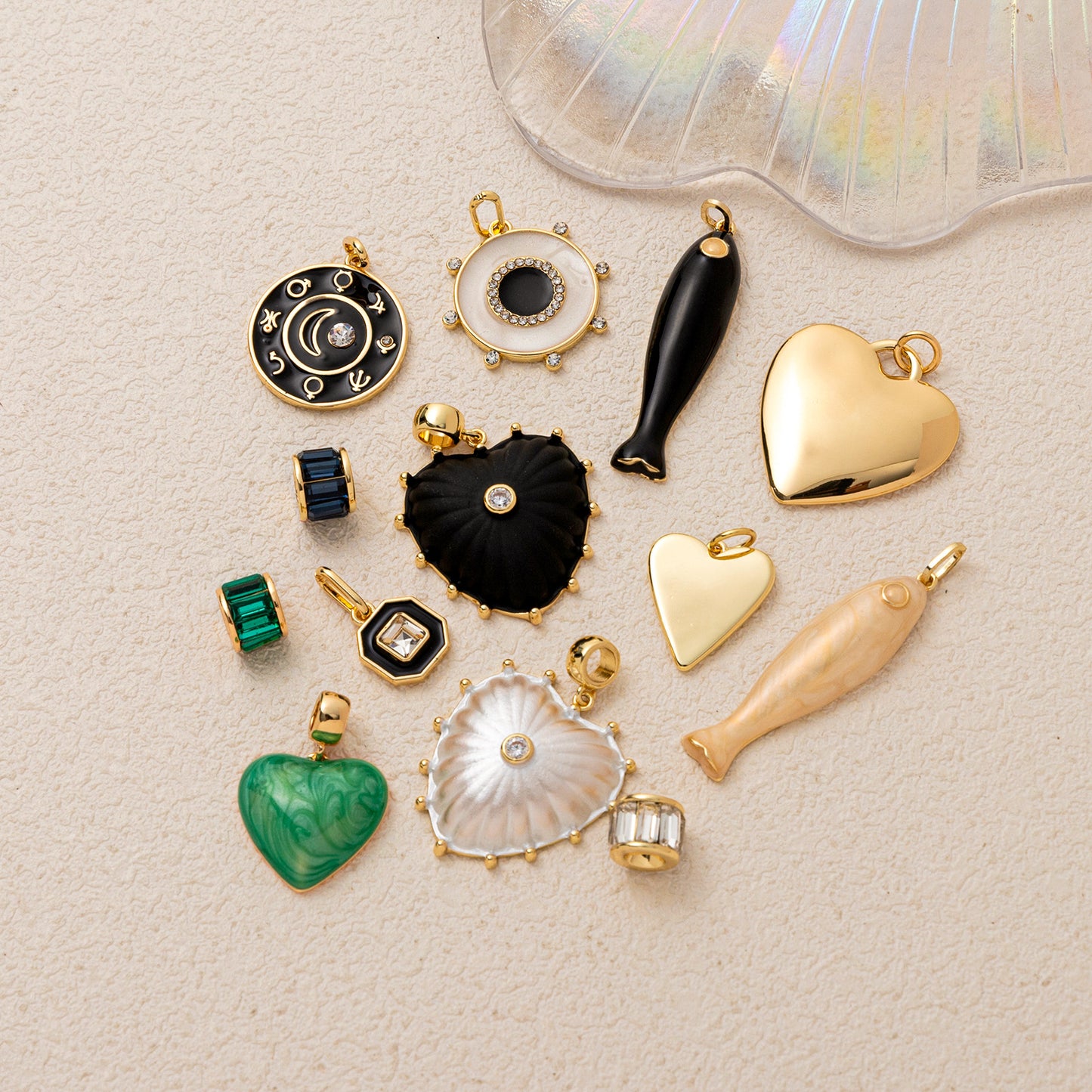 Retro Style Love Round Fish Navigation Coin Female Constellation Drop Necklace