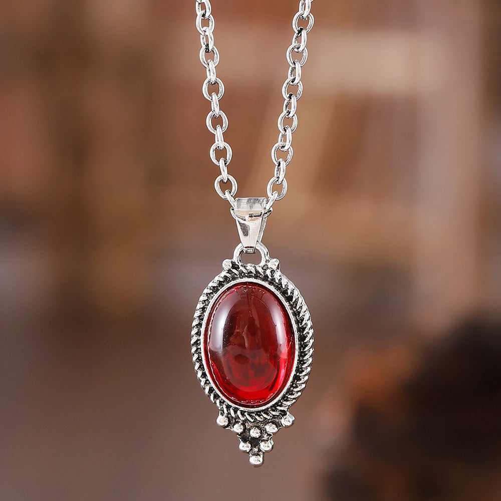 Retro Exquisite Embossed Metal Alloy Inlaid Jewelry Set