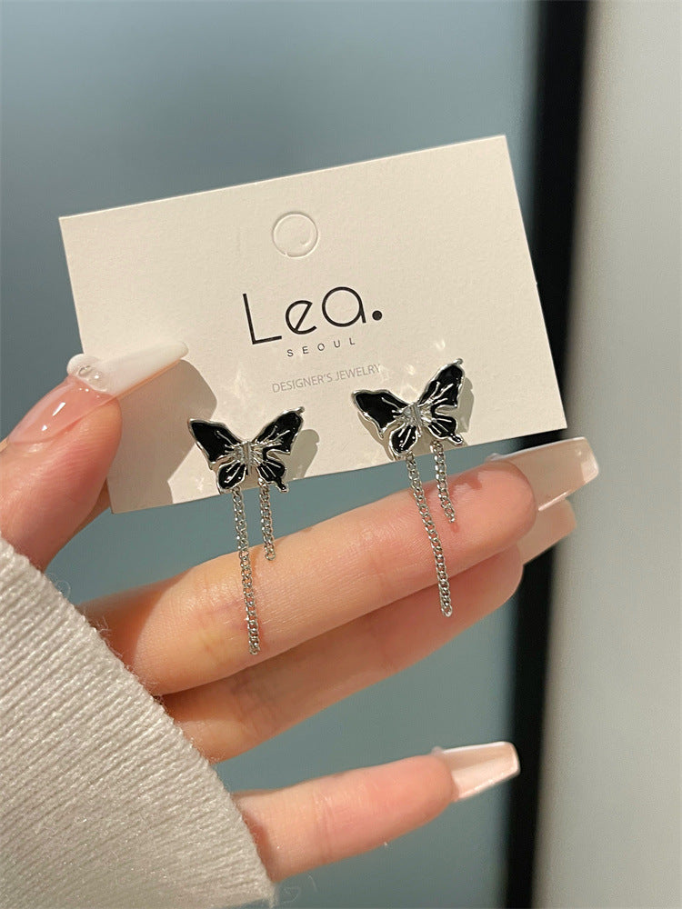 Cool Black Butterfly Female Personalized Temperament Earrings