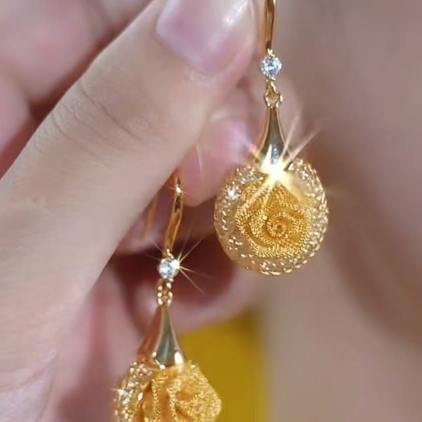 Women's Fashionable Elegant Rose Light Luxury High-grade Earrings
