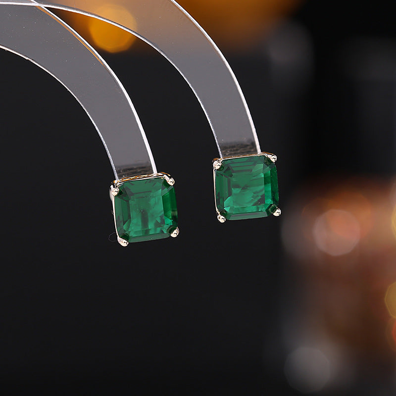 Geometric Square Zircon Sier Pin Design Small Diamond Light Luxury Stud Earrings