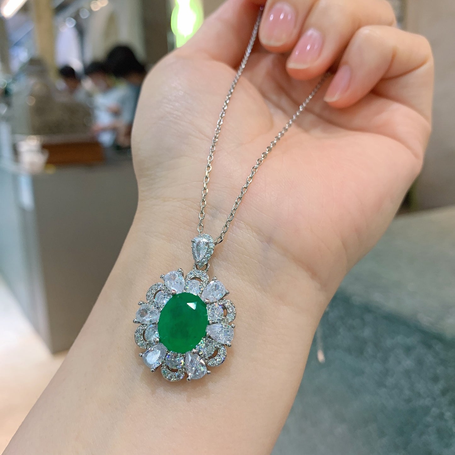 Emerald Banquet Jeweled Simulation Paraiba Lady Jewelry Set