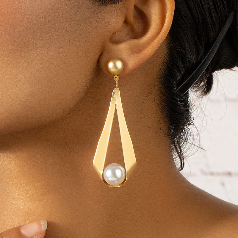 Women's Pair Exaggerated Faux Pearl Fashion Minimalism Trendy Earrings