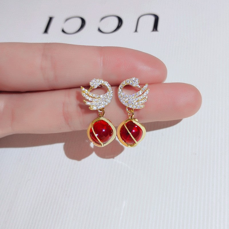 High-grade Swan Trendy Temperament Red Opal Earrings