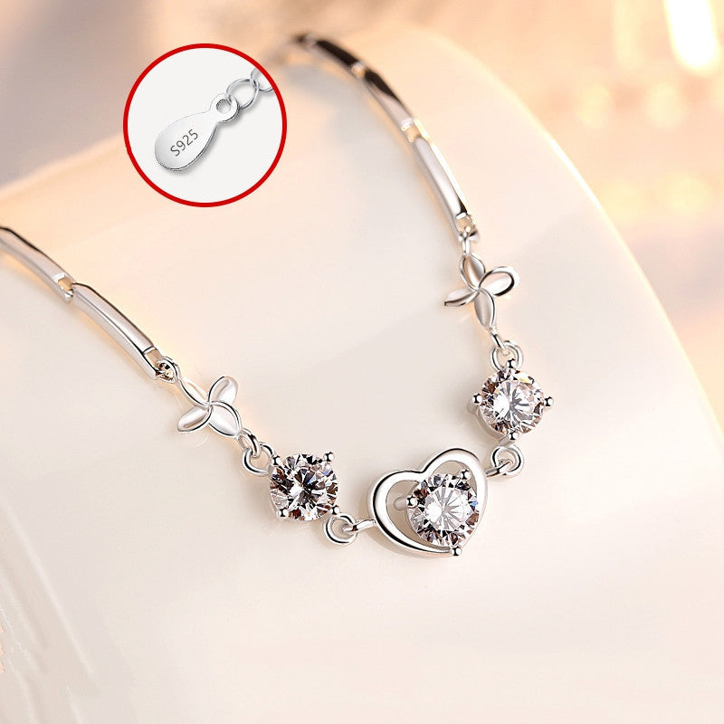 Clover Heart-shaped Female Korean Simple Mori Style Girlfriend Valentine's Bracelets