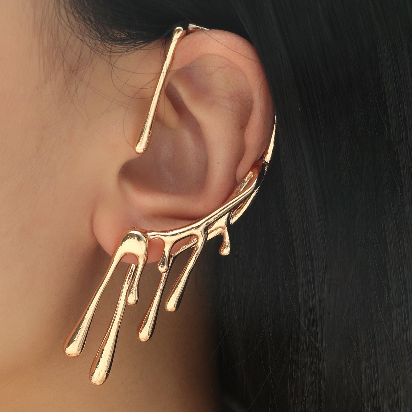 Women's Exaggerating Unique Fashion Lava Design Water Drop Ear Clip