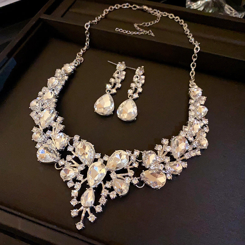 Women's Drop Fashionable Exquisite Versatile Elegant Light Luxury Jewelry Set
