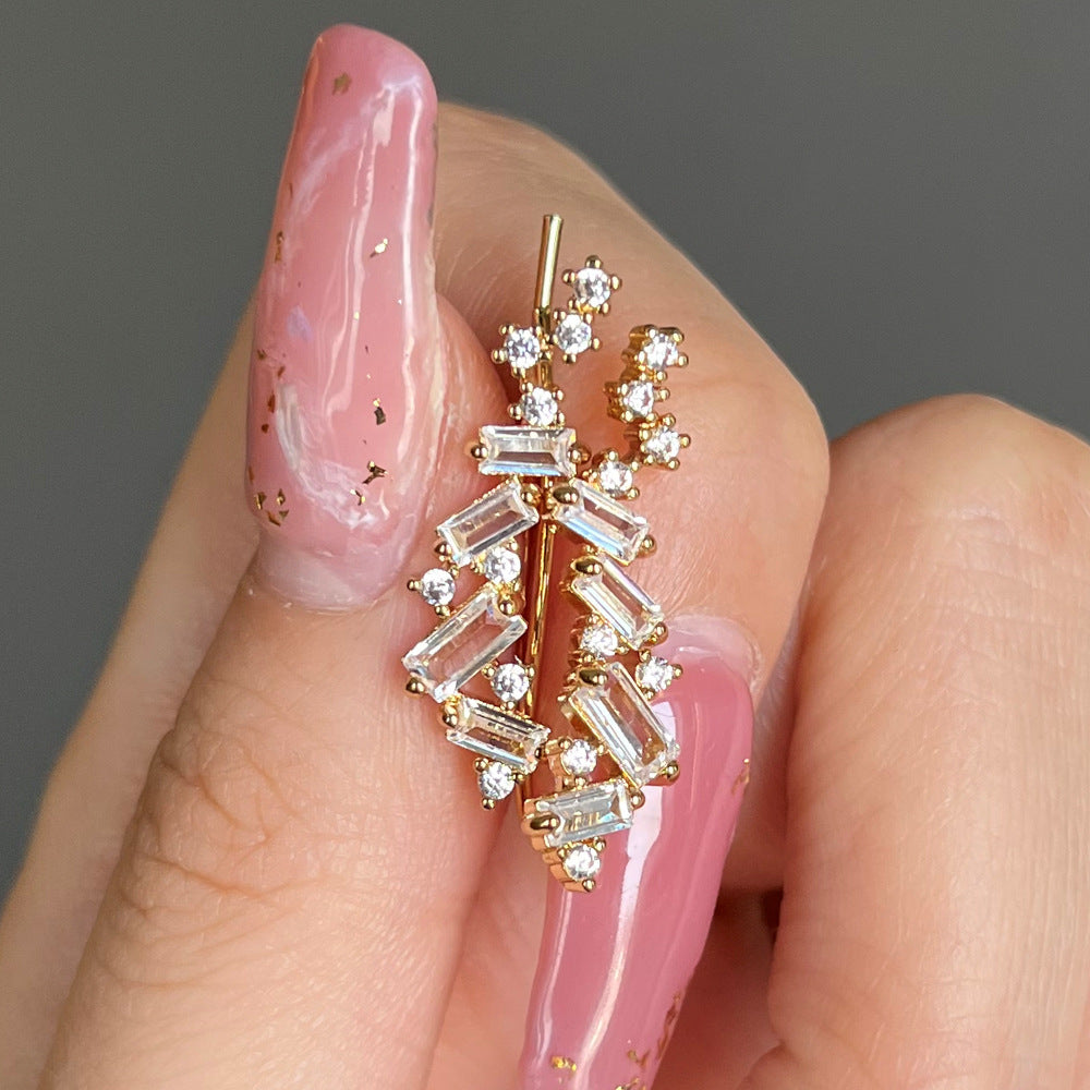 Women's Zircon Super Flash For Temperament Wild Simple Earrings