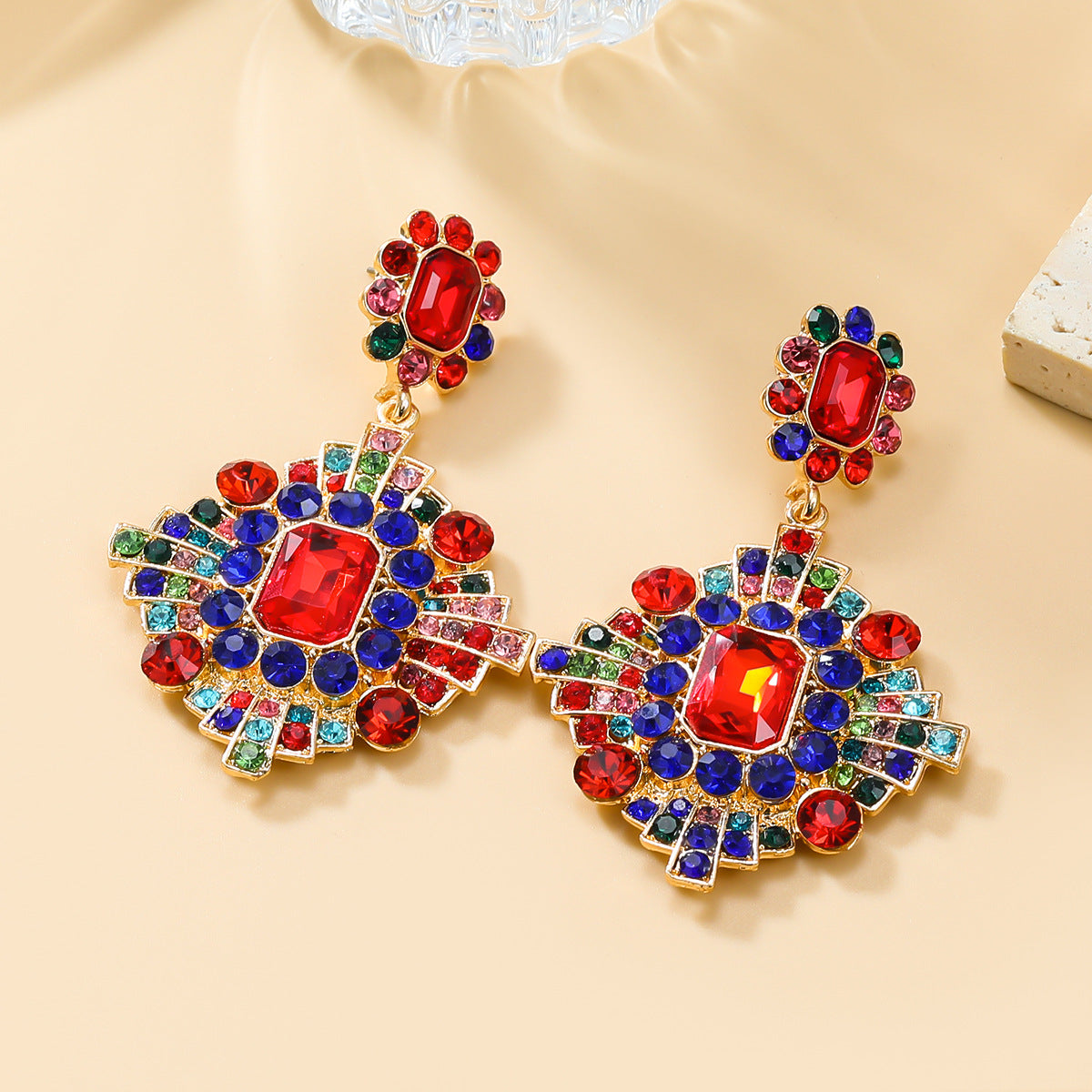 Boucles d'oreilles géométriques exagérées avec cristaux colorés pour femmes, tendance