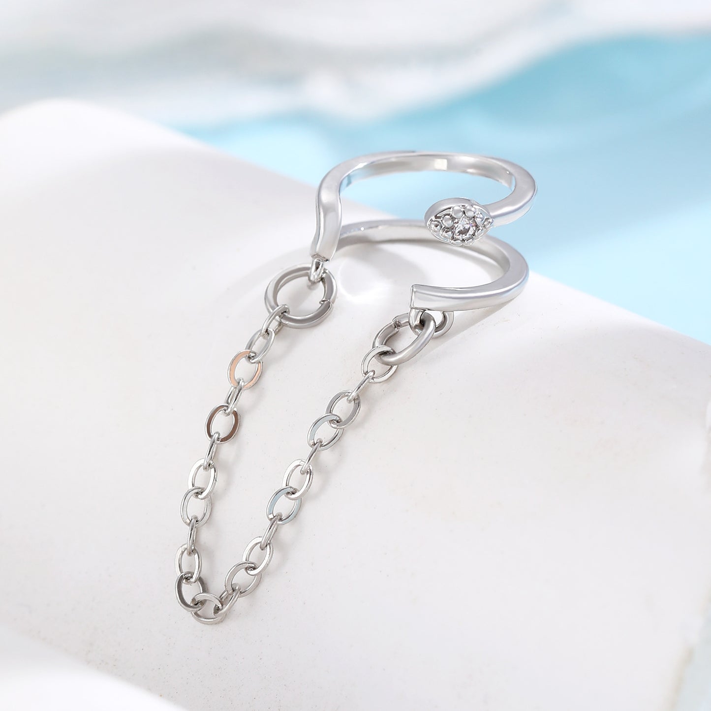 Retro Chain Tassel Female Simple Temperamental Personality Single Earrings