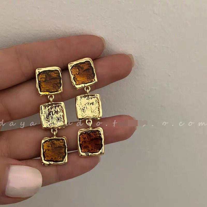 Retro French Resin Square Long Simple Temperament Style Rings
