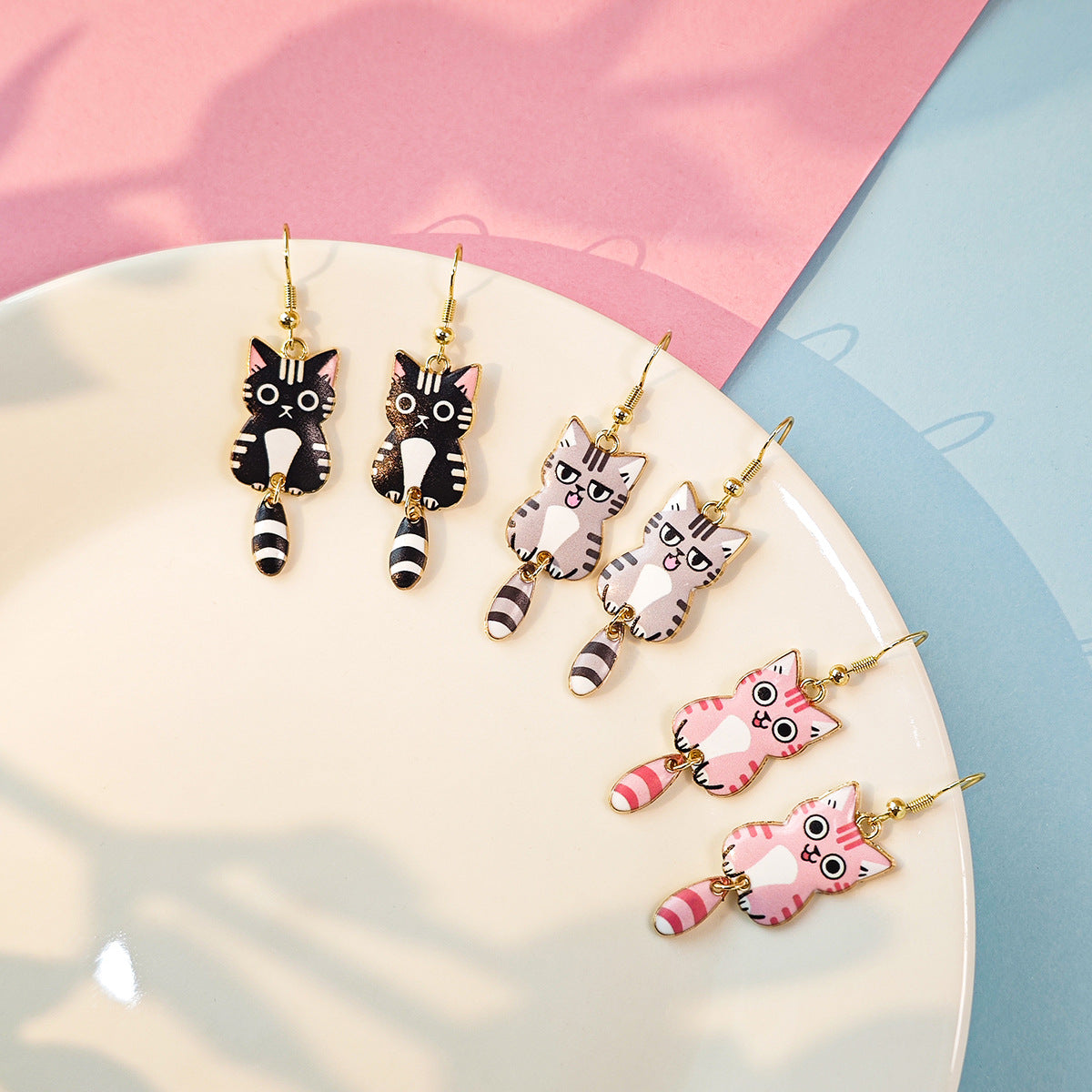 Women's Simple Fun Cute Cat Creative Personalized Dripping Oil Earrings