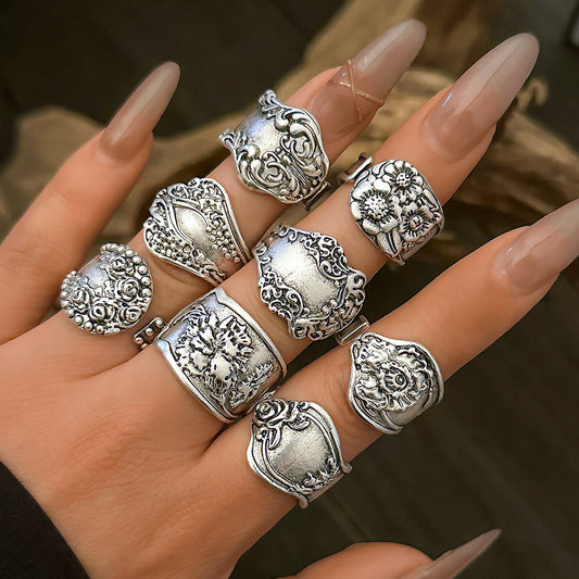 Distressed Suit Knuckle Vintage Art Pattern Rings