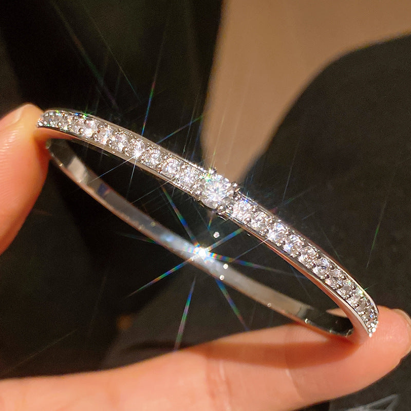 Electroplated Zircon Triangle Stylish Simple Versatile Light Luxury Bracelet