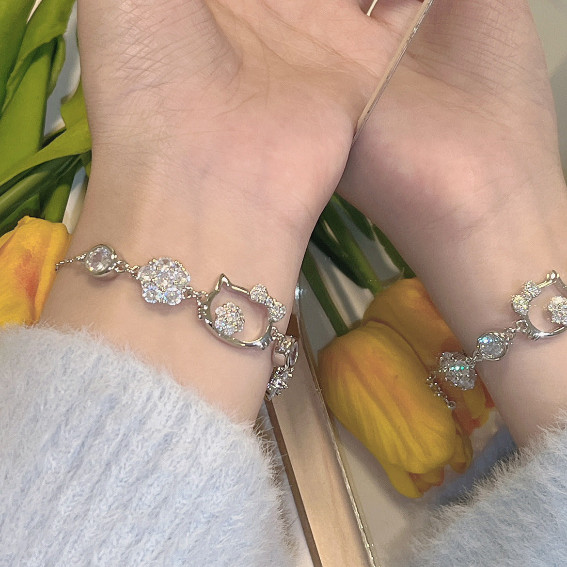 Chat strass Niche conception avancée bracelets féminins à la mode