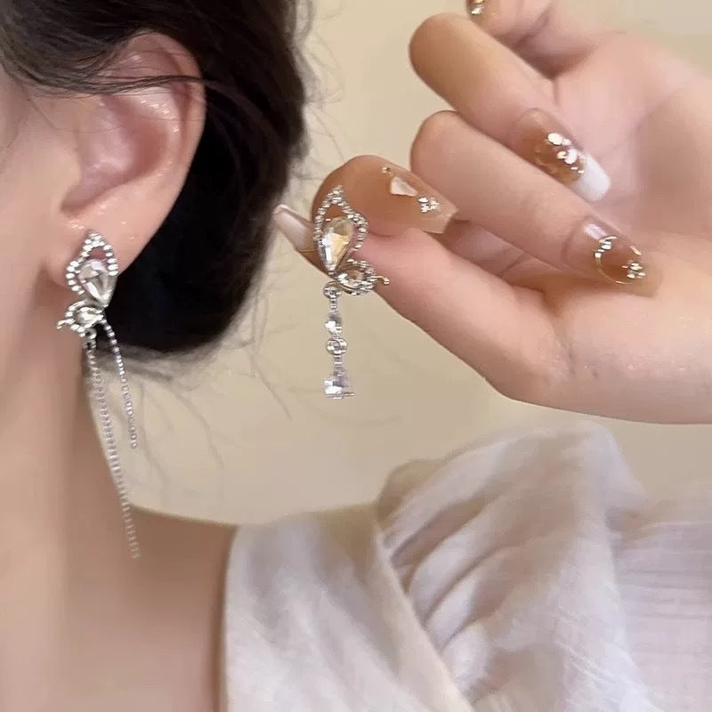 Butterfly Tassel Light Luxury Niche Design Stud Earrings