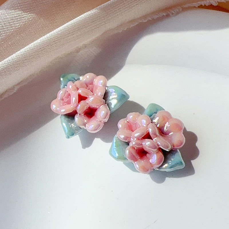 Retro Style Sweet Mori Triangle Ceramic Flower Neighbor Daily Wear Stud Earrings