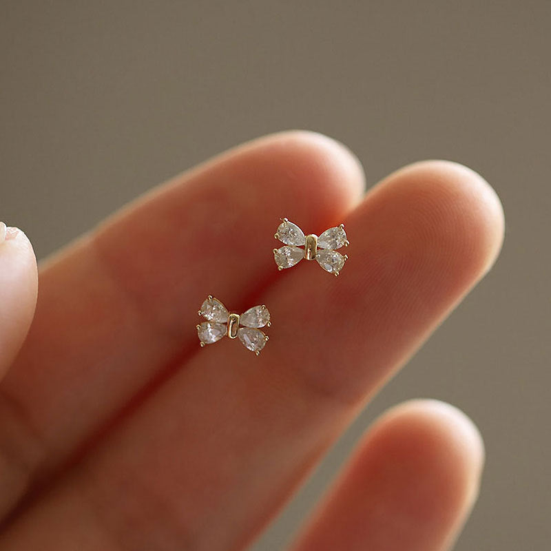 Women's Sweet Delicate Ear Bone Everyday Joker Stud Earrings