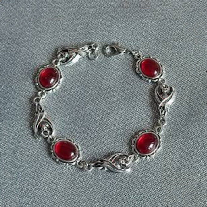 Tibetische Vintage-Armbänder mit rot-türkis eingelegtem Rubin