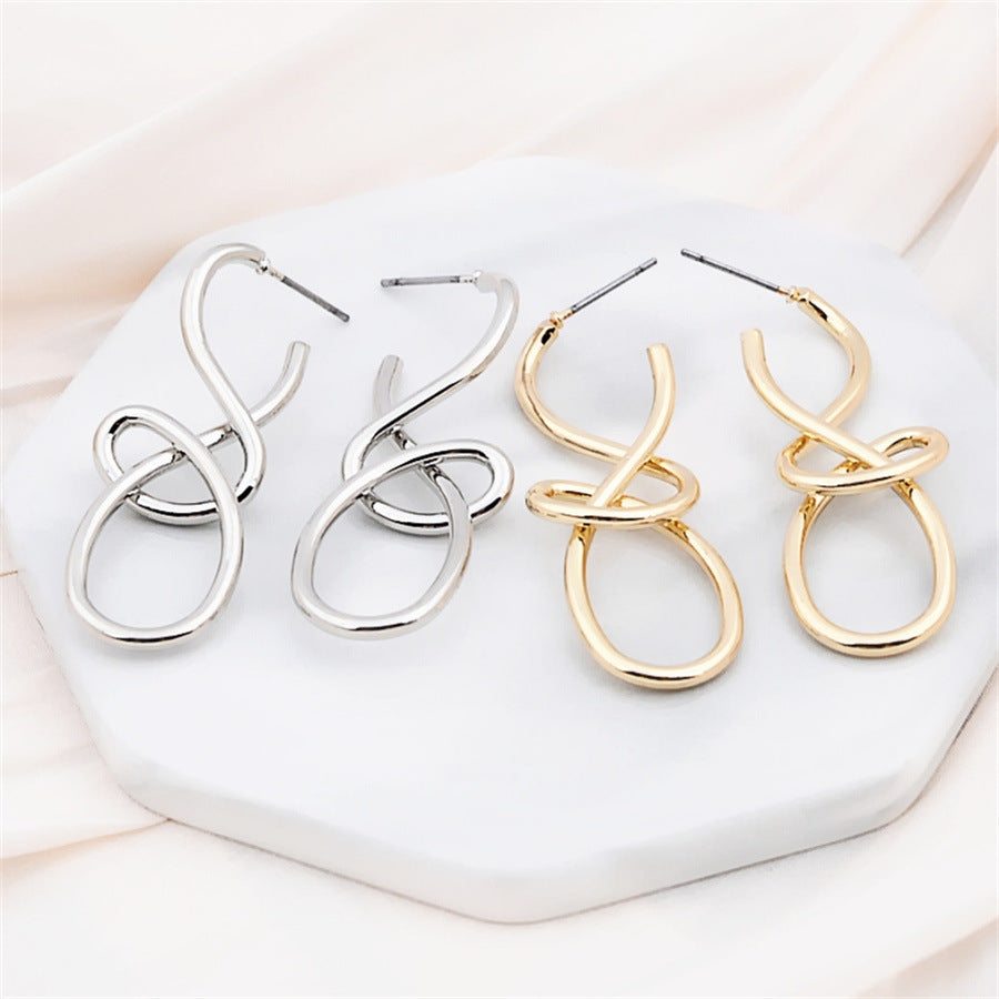 Women's Fashion Trend Metal Knotted Simple Personality Earrings