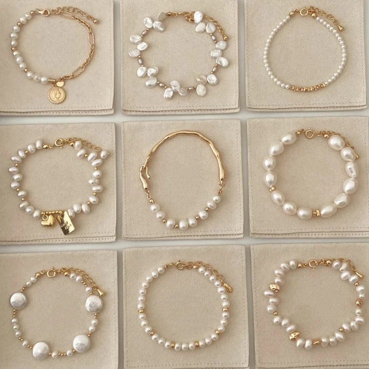 Women's Zircon Pearl Bee Buckle French Vintage Court Bracelets