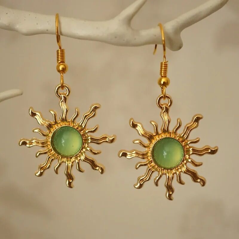 Women's Bohemian Air-cooled Gold Light Green Sun Earrings